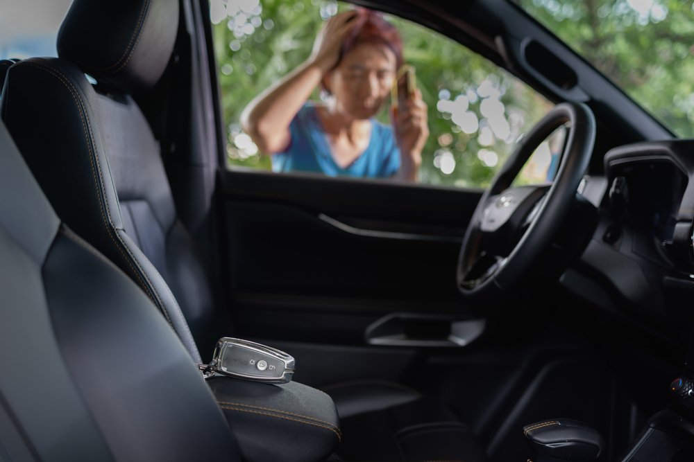 woman-locked-out-of-car