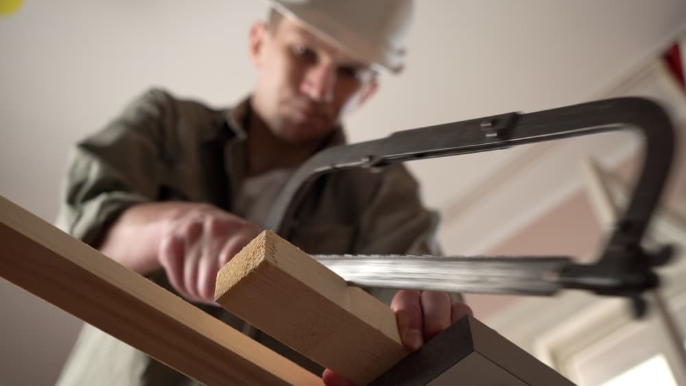 Artisan and Service Contractor vs. General Contractor Policy
