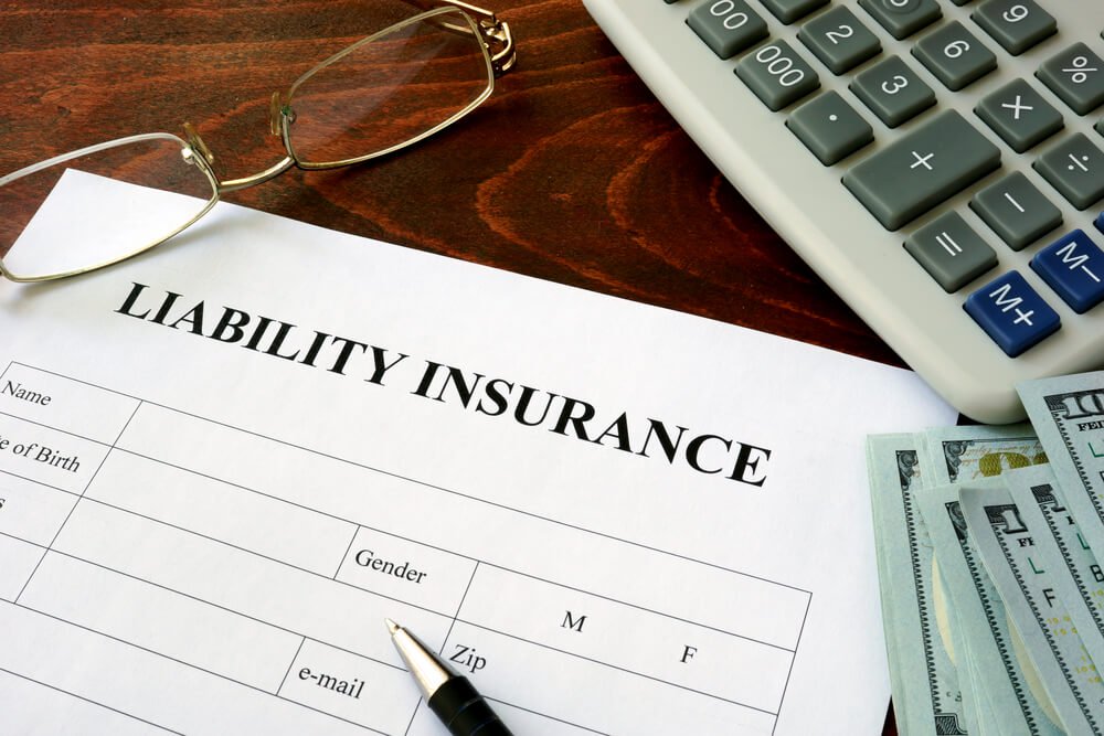 Professional Liability vs. General Liability Insurance: Main Differences
